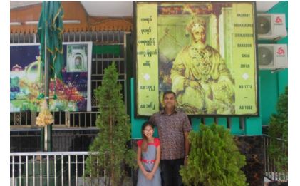 এক দুঃখী সম্রাটের শেষ শয্যার পাশে – চিরঞ্জীব সরকার